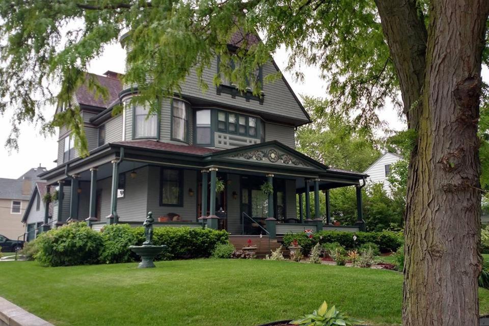 Linda Sue Manor Hostel Sioux City Εξωτερικό φωτογραφία